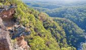 Tunnel View lookout in springwood, Katoomba, Blue Mountains